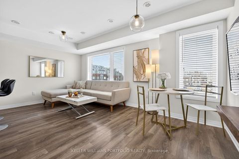 Photo 7 at 7 - 171 William Duncan Road, CFB, Toronto