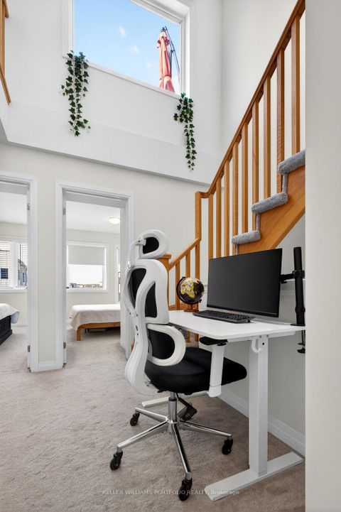 Photo 13 at 7 - 171 William Duncan Road, CFB, Toronto