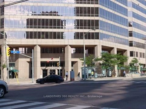 Photo 1 at 16 - 5650 Yonge Street, Newtonbrook West, Toronto