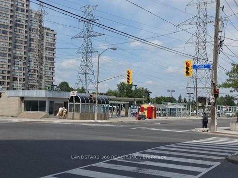 Photo 2 at 16 - 5650 Yonge Street, Newtonbrook West, Toronto