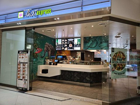 Photo 4 at 16 - 5650 Yonge Street, Newtonbrook West, Toronto