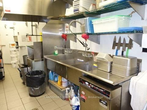 Photo 17 at 16 - 5650 Yonge Street, Newtonbrook West, Toronto