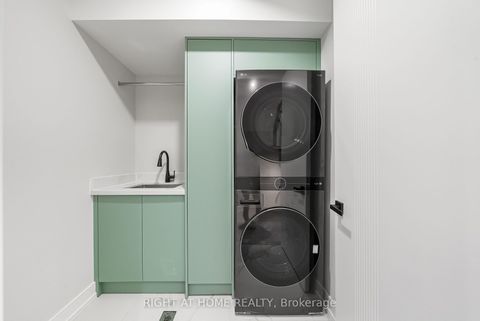 Photo 33 at 98 Dixon Avenue, The Beaches, Toronto