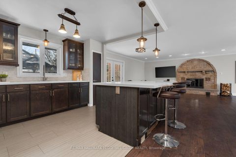 Photo 6 at 235 St Vincent Street, Wellington, Barrie