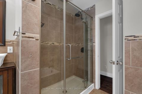 Photo 10 at 235 St Vincent Street, Wellington, Barrie