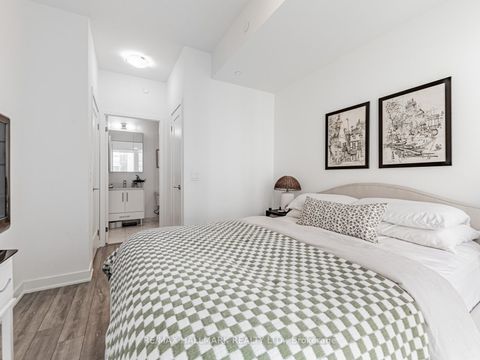 Photo 22 at 404 - 105 Oneida Crescent, Langstaff, Richmond Hill