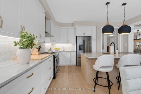 Photo 9 at 721 Mika Street, Rural Innisfil, Innisfil