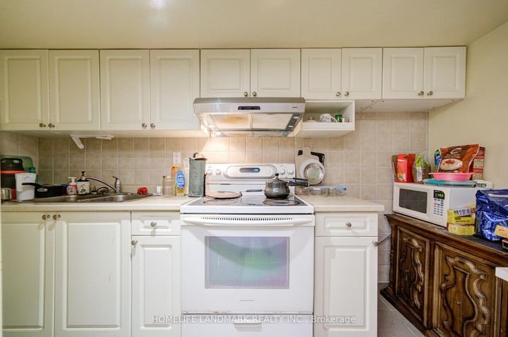 Photo 44 at 4303 Bridlepath Trail, Erin Mills, Mississauga