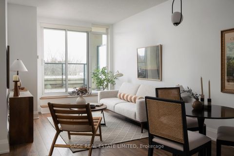 Photo 1 at 612 - 2 Old Mill Drive, Swansea, Toronto