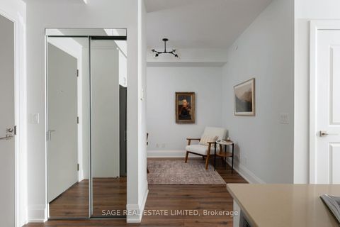 Photo 17 at 612 - 2 Old Mill Drive, Swansea, Toronto