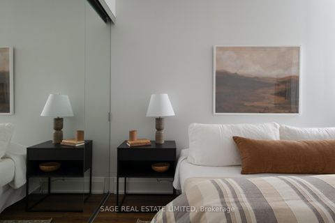 Photo 22 at 612 - 2 Old Mill Drive, Swansea, Toronto