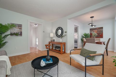 Photo 7 at 56 Muirlands Drive, Milliken, Toronto