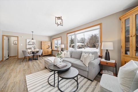 Photo 8 at 55 Garside Avenue, Brooklin, Whitby