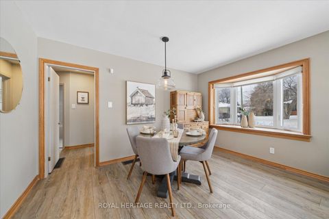 Photo 11 at 55 Garside Avenue, Brooklin, Whitby