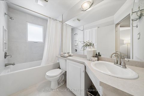 Photo 14 at 55 Garside Avenue, Brooklin, Whitby