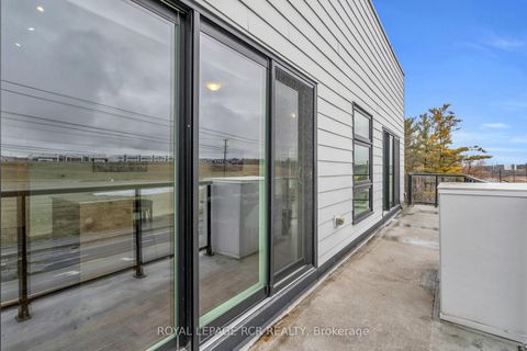 Photo 11 at 413 - 555 William Graham Drive, Rural Aurora, Aurora