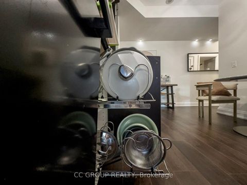 Photo 6 at 402 - 2 Anndale Drive, Willowdale East, Toronto