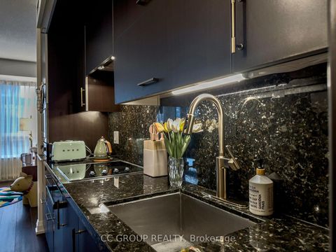 Photo 7 at 402 - 2 Anndale Drive, Willowdale East, Toronto