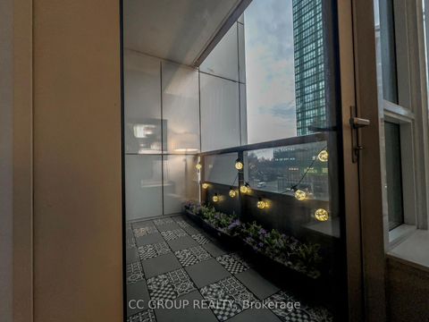 Photo 24 at 402 - 2 Anndale Drive, Willowdale East, Toronto