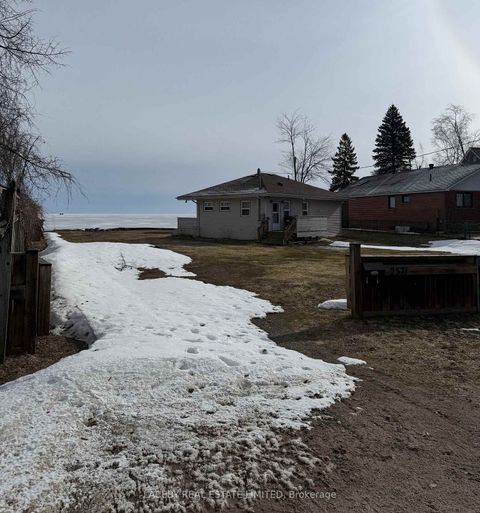 Photo 2 at 2571 Leonard Street, Rural Innisfil, Innisfil