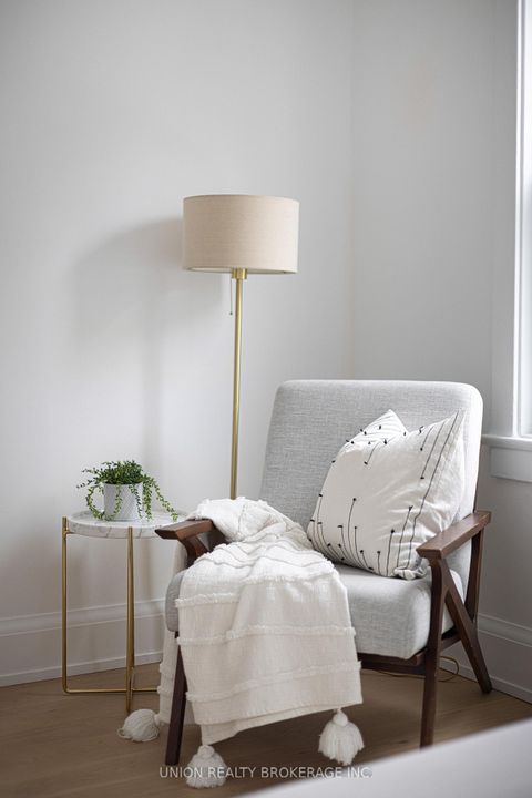 Photo 10 at 246 Lee Avenue, The Beaches, Toronto