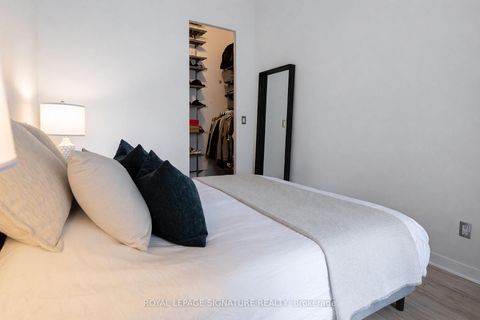 Photo 11 at 305 - 23 Brant Street, Waterfront Communities C1, Toronto