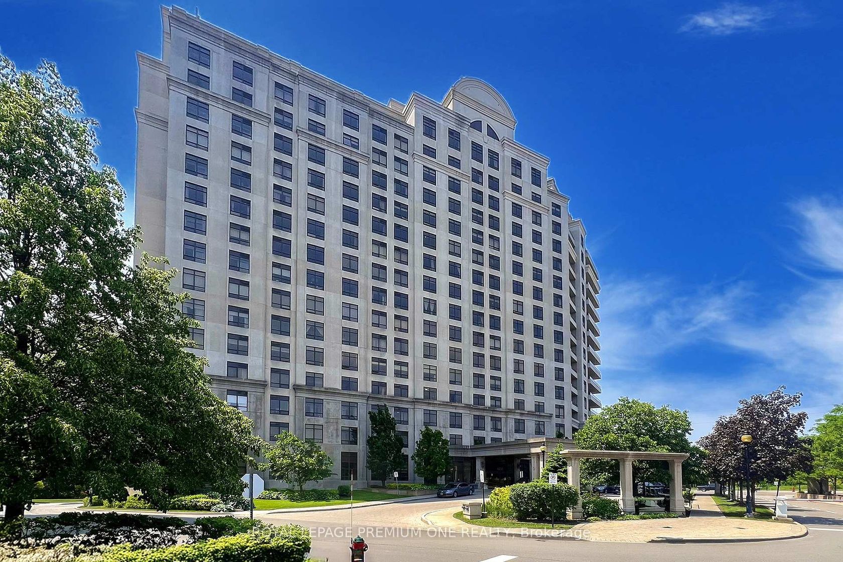 214 - 9235 Jane Street, Maple, Vaughan 