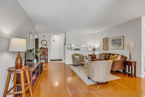 Photo 4 at 121 - 20 Southport Street, Swansea, Toronto