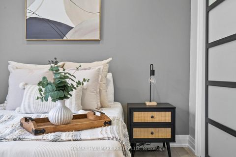 Photo 15 at 394 Main Street, Lumsden, Toronto