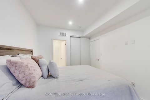 Photo 5 at E07 - 26 Bruce Street, East Woodbridge, Vaughan