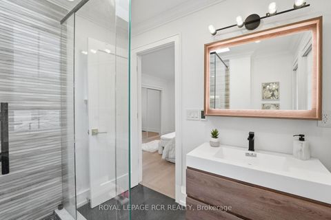 Photo 22 at 369 Kennedy Street W, Aurora Highlands, Aurora