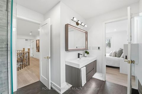 Photo 31 at 369 Kennedy Street W, Aurora Highlands, Aurora