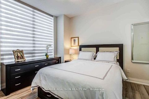 Photo 6 at 105 - 75 North Park Road, Beverley Glen, Vaughan