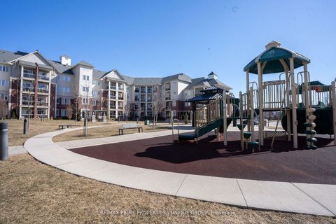 Photo 30 at 315 - 80 Aspen Springs Drive, Bowmanville, Clarington