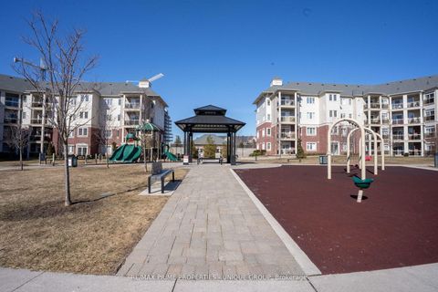 Photo 31 at 315 - 80 Aspen Springs Drive, Bowmanville, Clarington