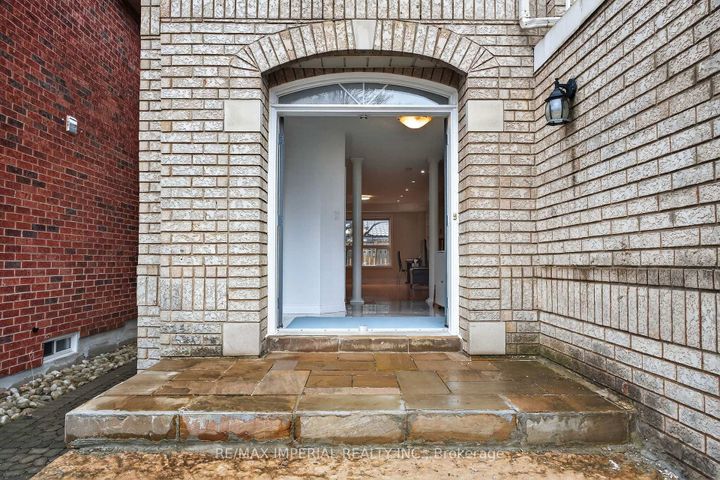 Photo 3 at 103 Ferdinand Avenue, Vellore Village, Vaughan