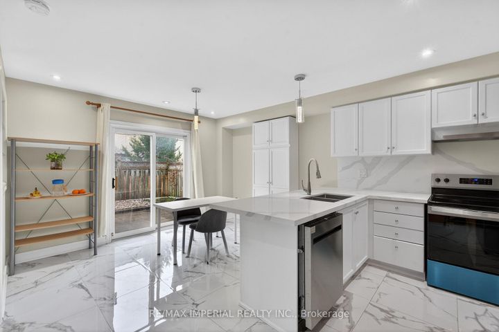 Photo 14 at 103 Ferdinand Avenue, Vellore Village, Vaughan