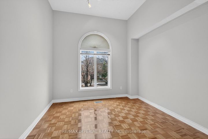 Photo 27 at 103 Ferdinand Avenue, Vellore Village, Vaughan