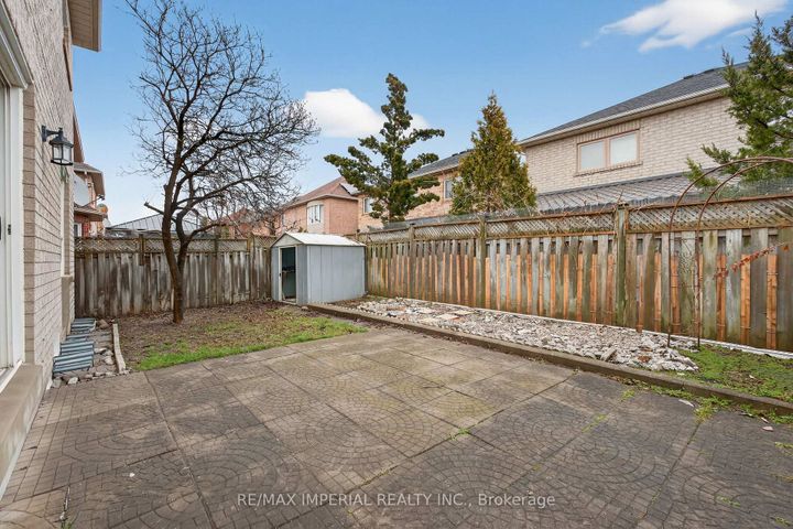 Photo 40 at 103 Ferdinand Avenue, Vellore Village, Vaughan