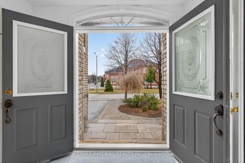 Photo 4 at 103 Ferdinand Avenue, Vellore Village, Vaughan