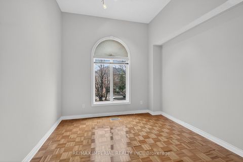 Photo 27 at 103 Ferdinand Avenue, Vellore Village, Vaughan