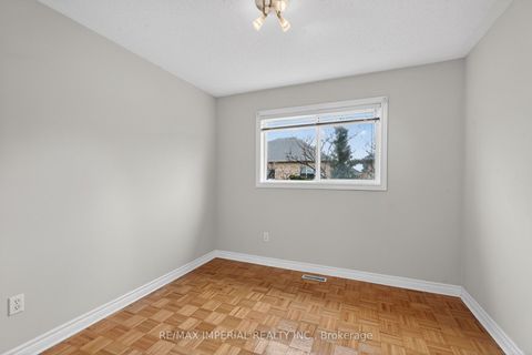 Photo 33 at 103 Ferdinand Avenue, Vellore Village, Vaughan