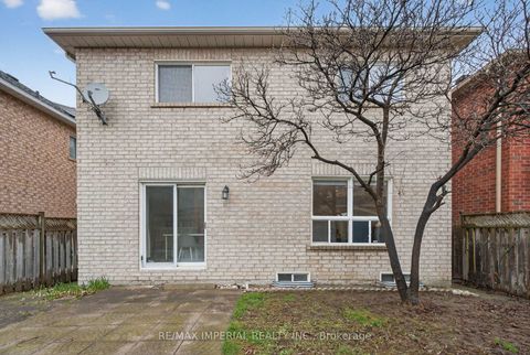 Photo 41 at 103 Ferdinand Avenue, Vellore Village, Vaughan
