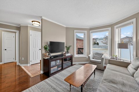 Photo 10 at 12 Dunnett Drive, Ardagh, Barrie