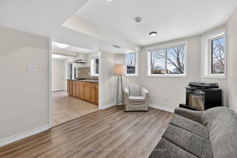 Photo 24 at 12 Dunnett Drive, Ardagh, Barrie