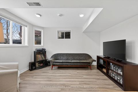 Photo 25 at 12 Dunnett Drive, Ardagh, Barrie