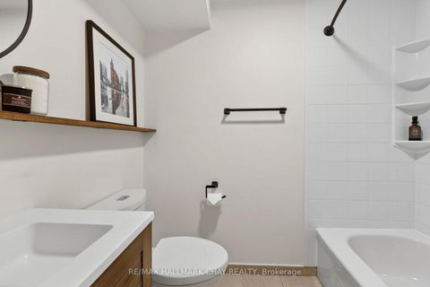 Photo 35 at 12 Dunnett Drive, Ardagh, Barrie