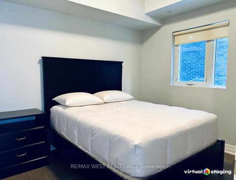 Photo 16 at 102 - 5 Sousa Mendes Street, Junction, Toronto