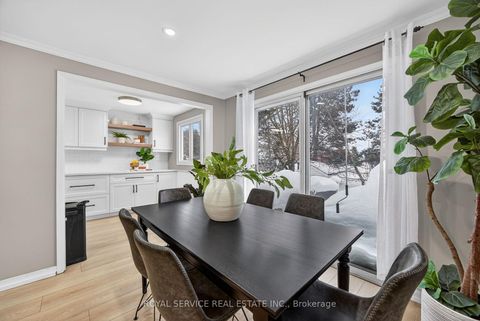 Photo 12 at 41 Hemingway Crescent, Letitia Heights, Barrie