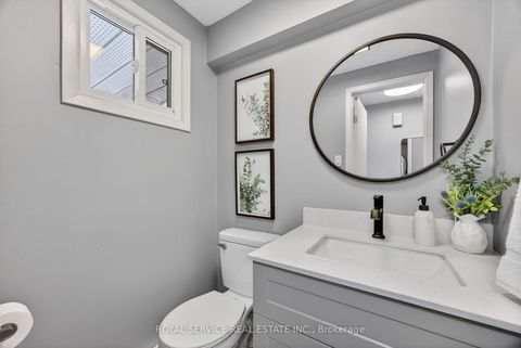 Photo 20 at 41 Hemingway Crescent, Letitia Heights, Barrie